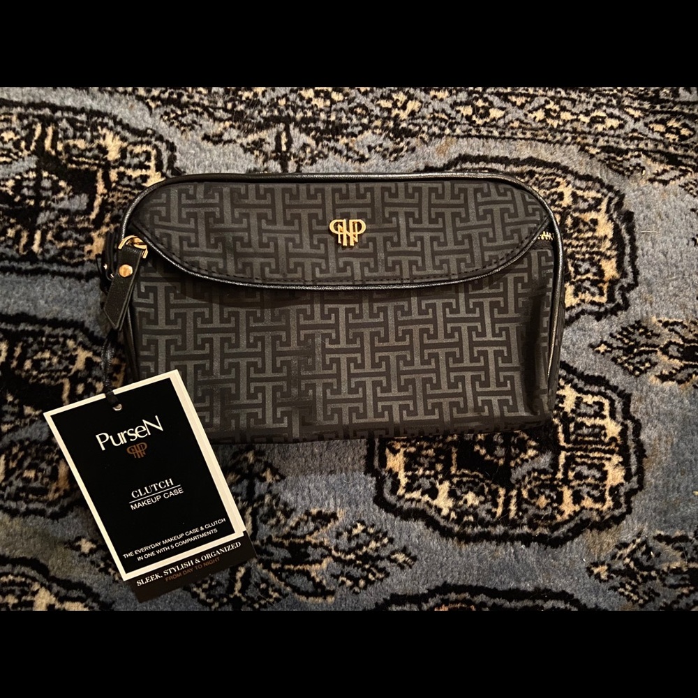 PurseN clutch makeup case